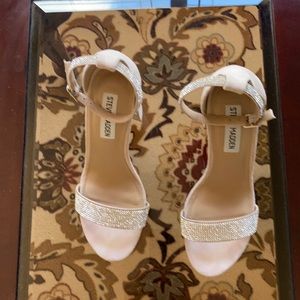 Steve Madden pink shoes size 7M